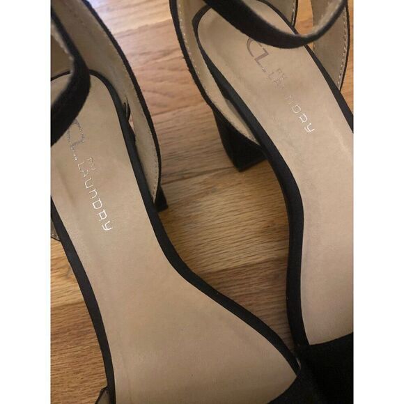 CL By Laundry women's Black Suede Ankle Strap 3.5" block Heels Size 8M - Picture 2 of 8